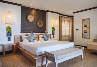 Breakfast at the Beach