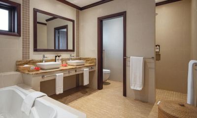 Breakfast at the Beach