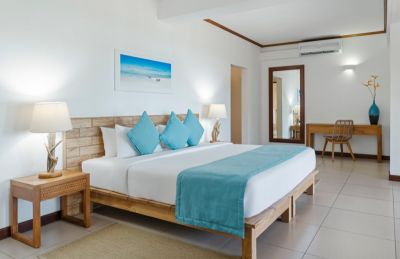 Breakfast at the Beach