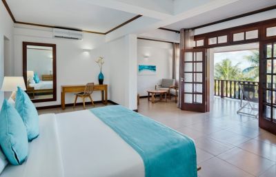 Breakfast at the Beach