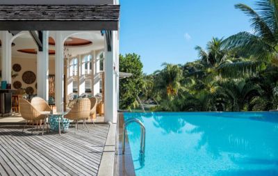 Breakfast at the Beach