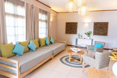 Breakfast at the Beach