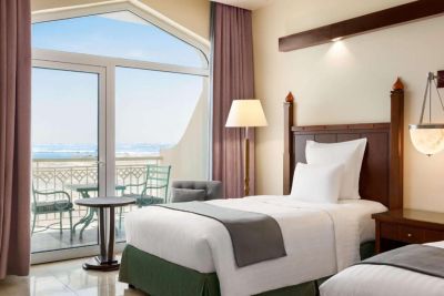 Standard Ocean and Moutain View Room