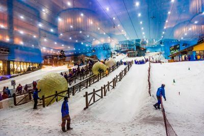 Skiing in Dubai