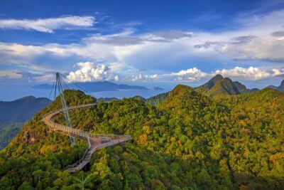 Pod úpatím Kinabalu