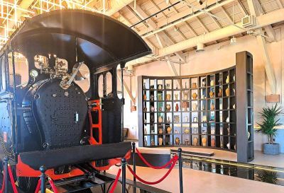 V kraji moringy a olibanu