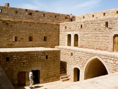 V kraji moringy a olibanu