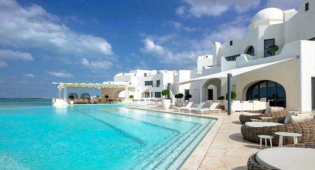 Zájezd do Abu Dhabí: V řeckém stylu